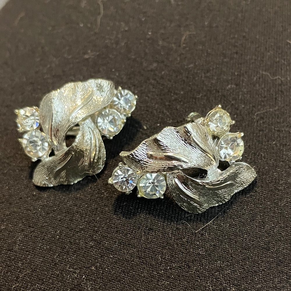 Elegant Silver Crystal Earrings